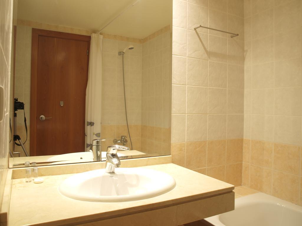 Apartup Yellow Opera View Lejlighed Valencia Eksteriør billede